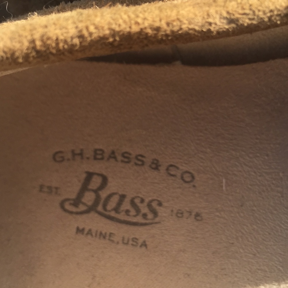 Bass Shoes - Picture 5 of 8